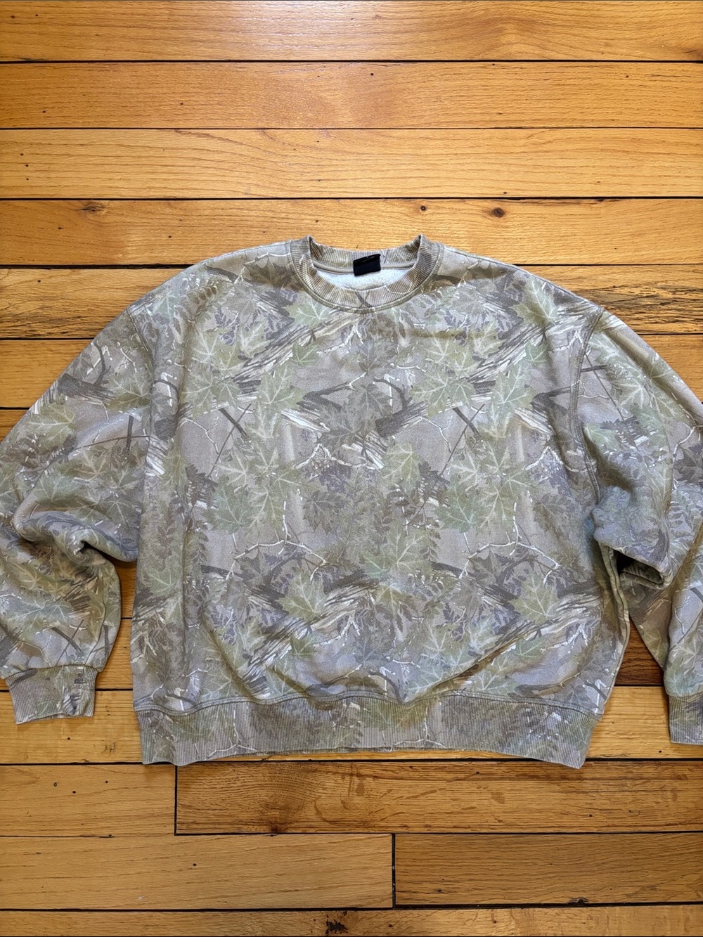 Men's Crewneck Sweater - Camo Leaf Print, Unbranded
